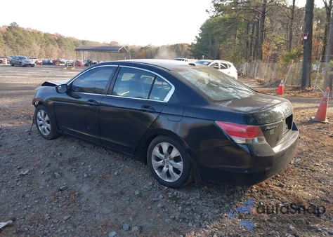 2009 Honda Accord 2.4 Ex-L z USA, uszkodzony, nr VIN 1HGCP26819A120433